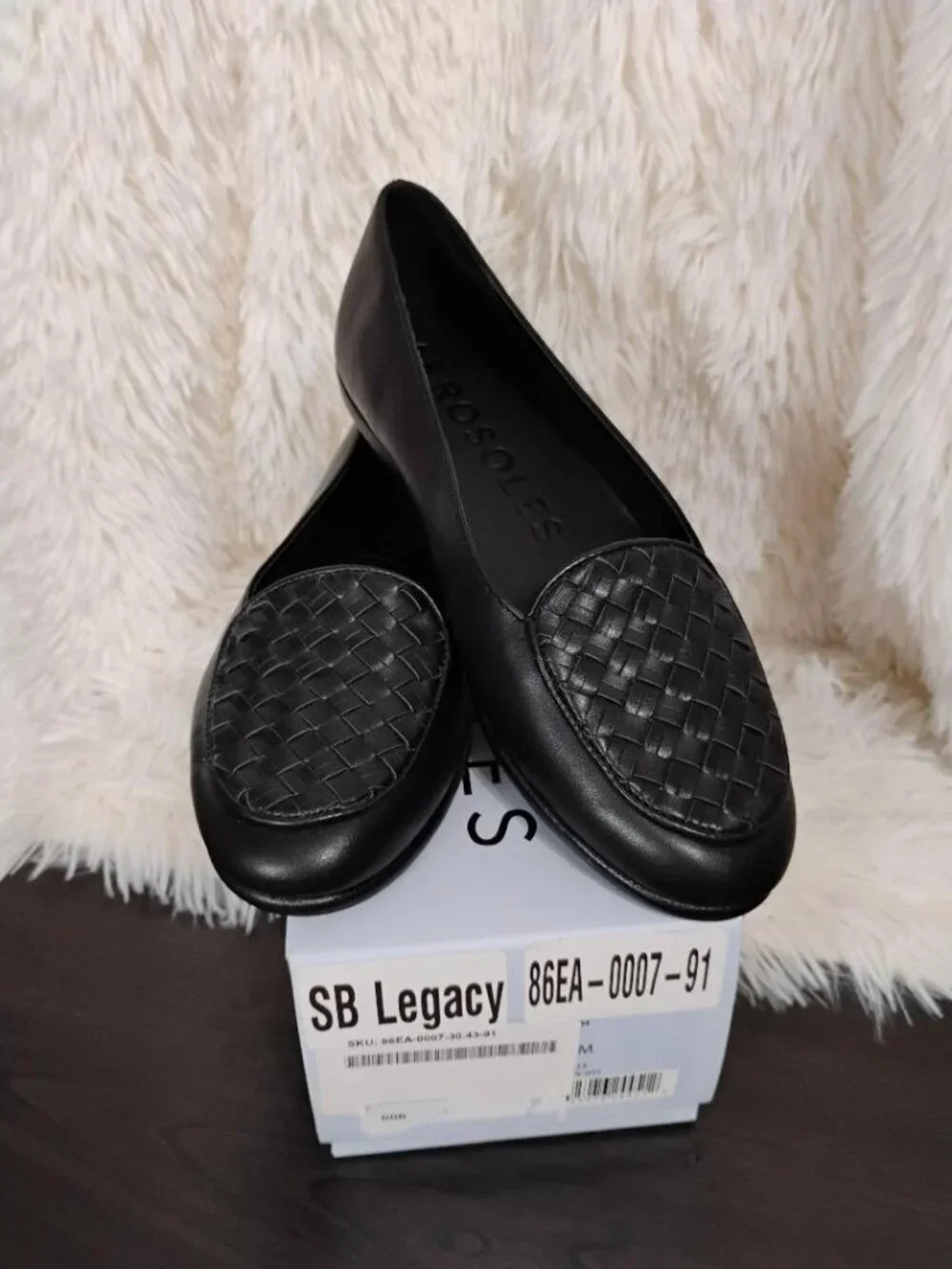 Aerosoles Womens Black Brielle Faux Leather Slip On Flat Loafers NIB Size 8.5M